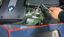 エンジンオイル漏れ